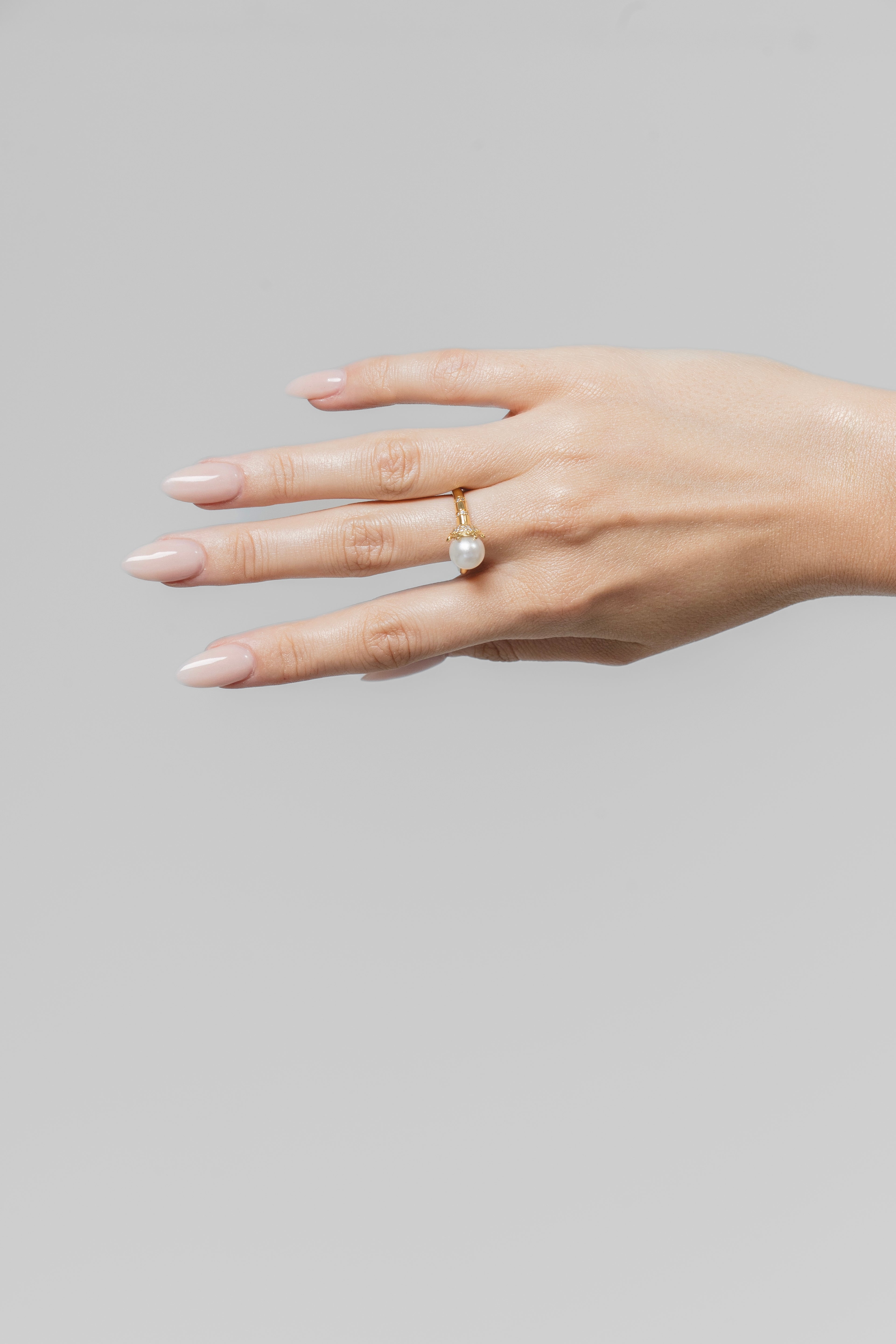 Belladonna Ring – Gold